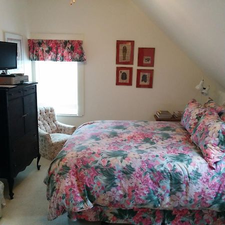Fairmont House Bed & Breakfast Mahone Bay Buitenkant foto