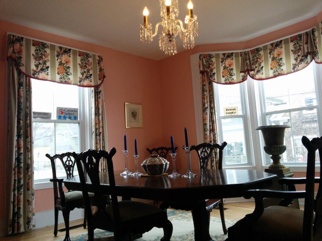 Fairmont House Bed & Breakfast Mahone Bay Buitenkant foto